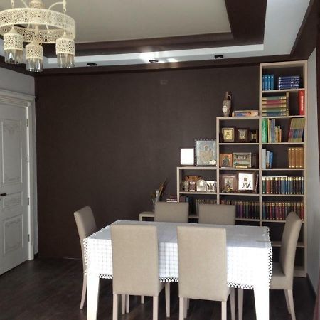 شقة باتومي  في Flat Near The Mcdonald'S المظهر الخارجي الصورة