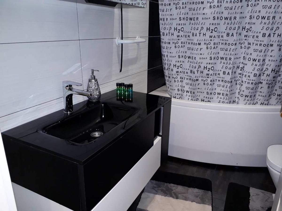 شقة باتومي  في Flat Near The Mcdonald'S المظهر الخارجي الصورة