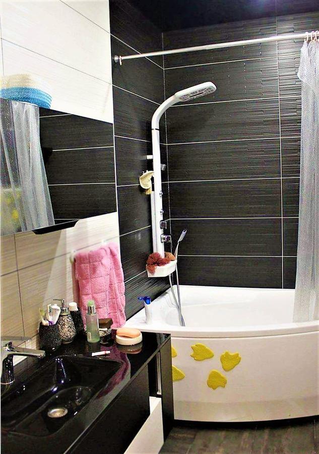 شقة باتومي  في Flat Near The Mcdonald'S المظهر الخارجي الصورة